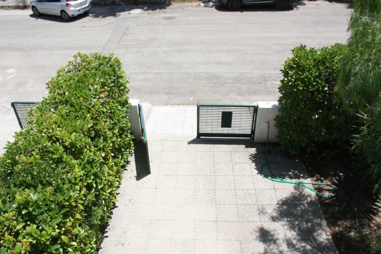 Vere Vacanze Torre dell'Orso Esterno foto